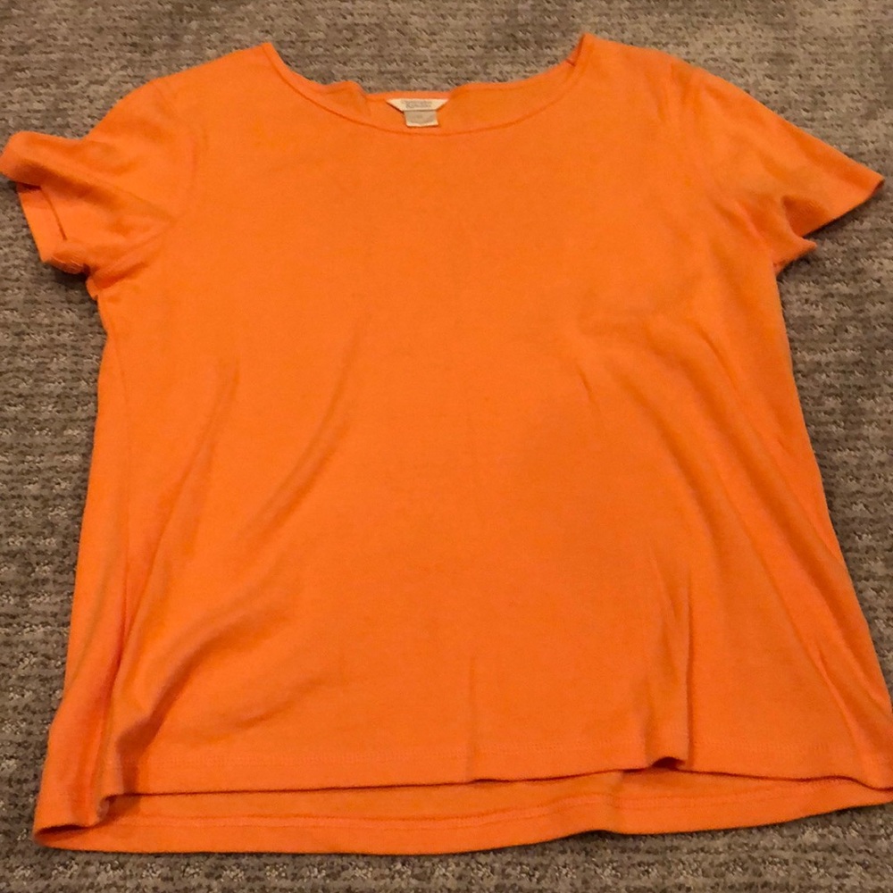 Orange tee